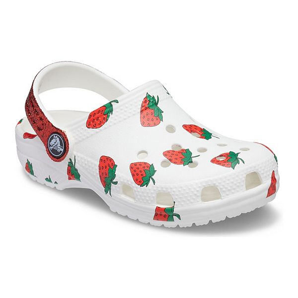 strawberry crocs with fur