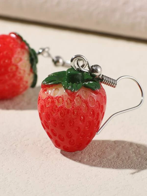 Detail Strawberry Lighter Keychain Nomer 39