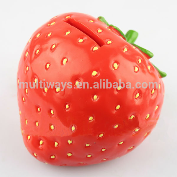 Detail Strawberry Piggy Bank Nomer 4