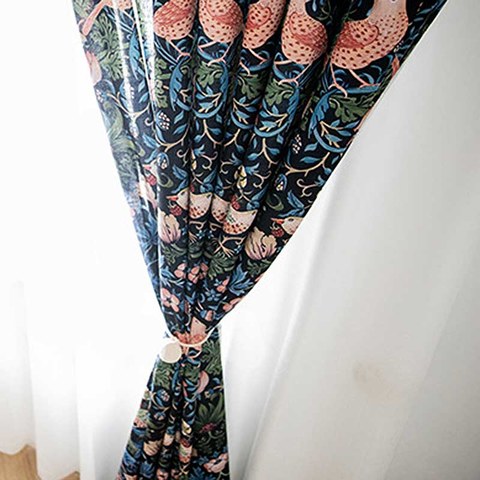 Detail Strawberry Thief Curtains Nomer 45