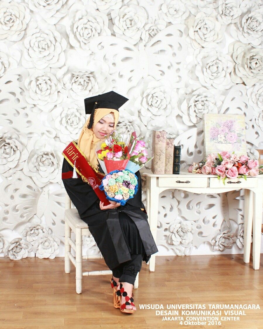 Detail Studio Foto Wisuda Jakarta Nomer 19