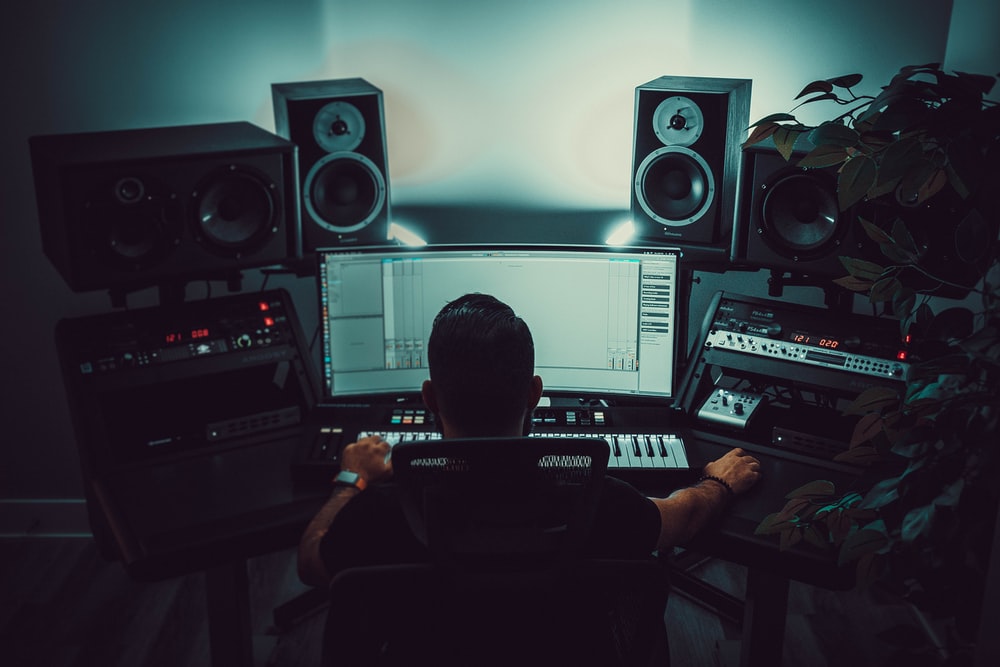 Detail Studio Hd Nomer 4