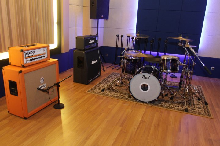 Download Studio Musik Di Kamar Nomer 19