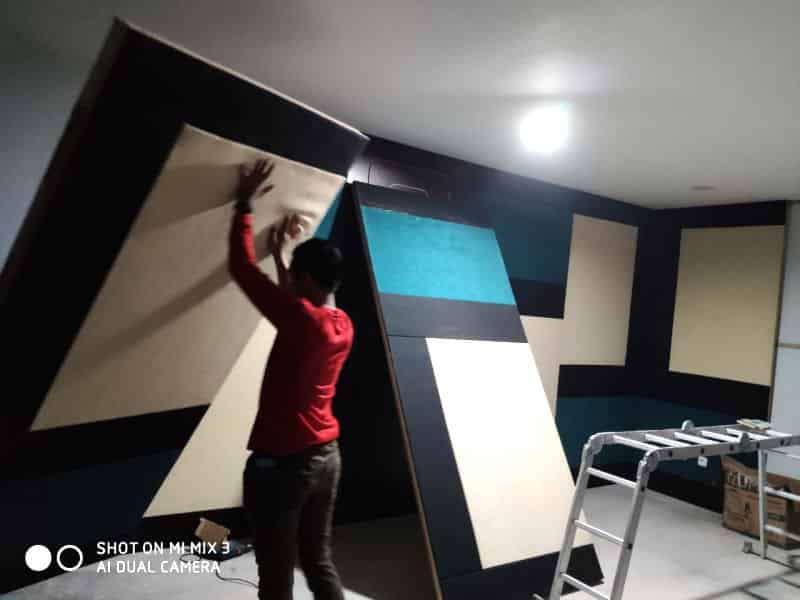 Detail Studio Musik Di Kamar Nomer 21