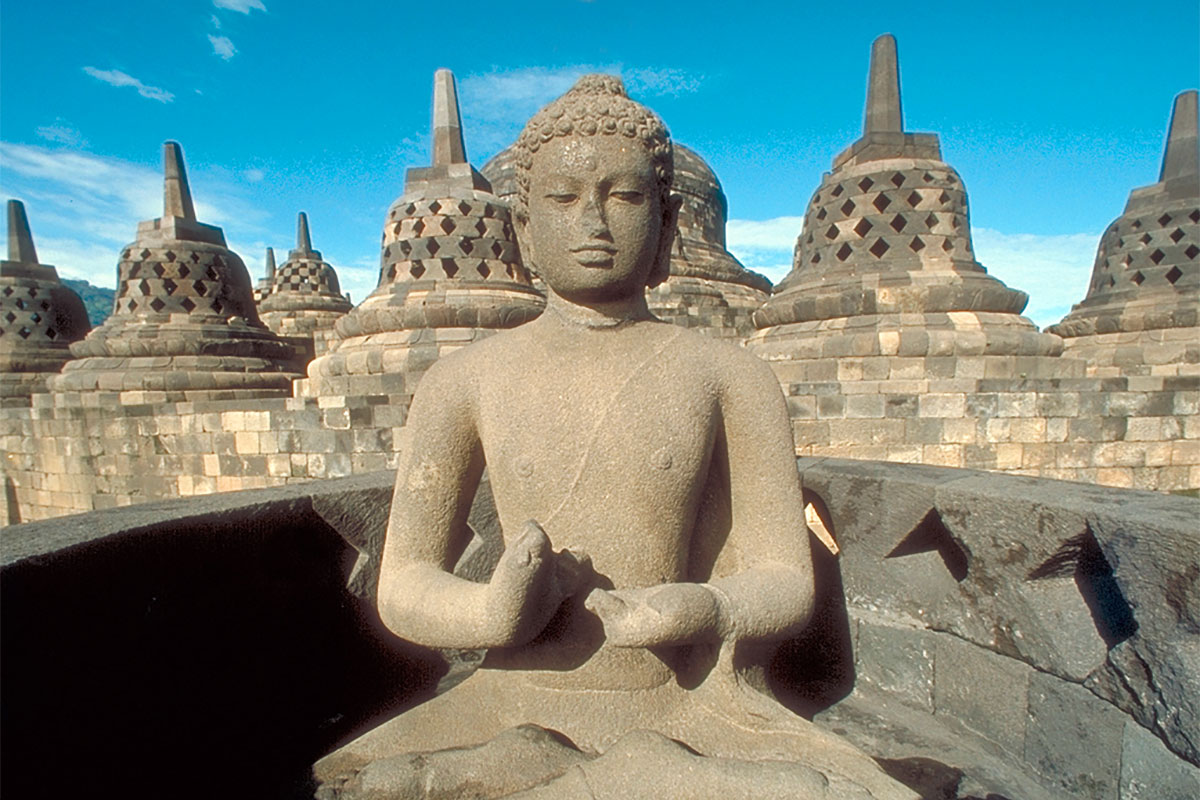 Detail Stupa Candi Borobudur Nomer 7