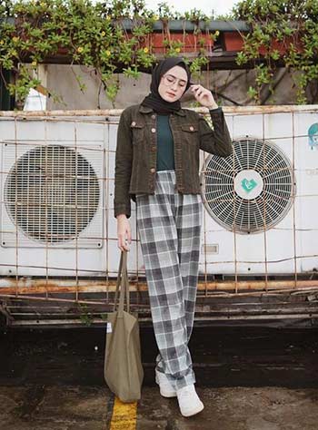 Detail Style Hijab Anak Kuliahan Nomer 28
