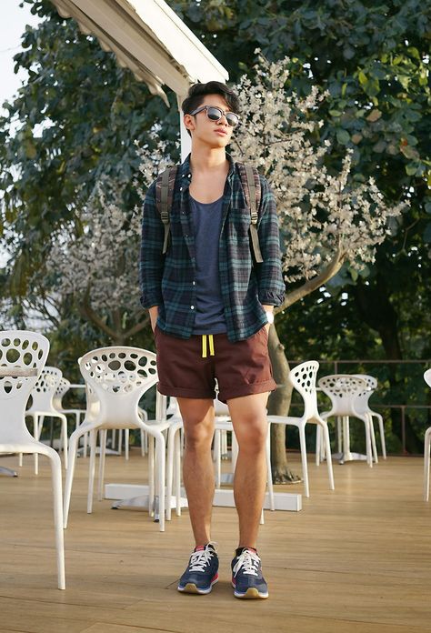 Style Pria Ke Pantai - KibrisPDR