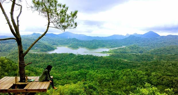 Detail Suasana Desa Dan Hutan Gambar 2d Nomer 36