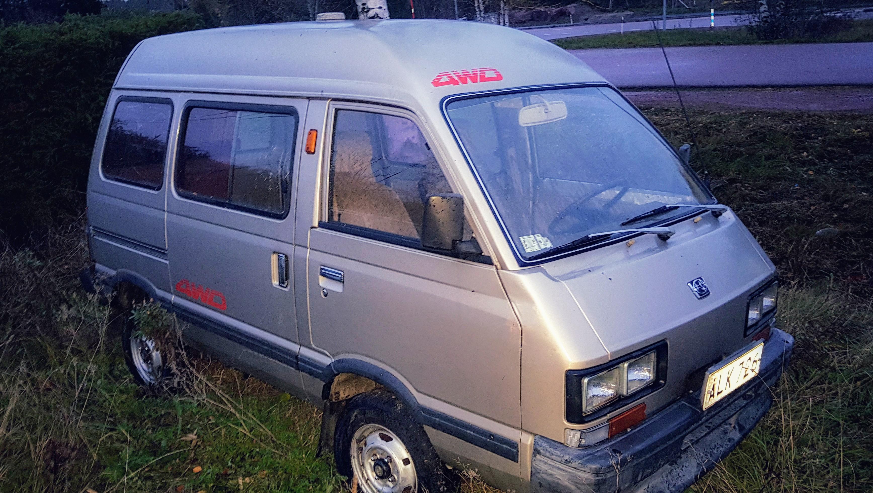 Detail Subaru Sumo Nomer 5