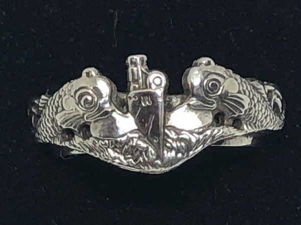 Detail Submarine Dolphin Jewelry Nomer 38