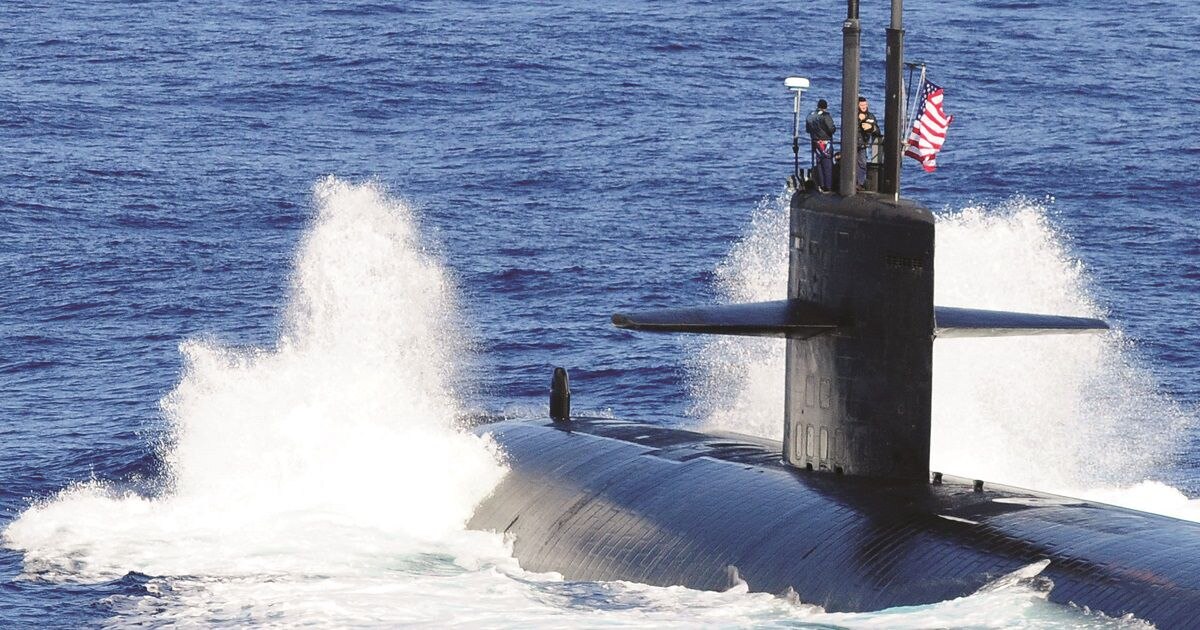 Detail Submarine Pic Nomer 48