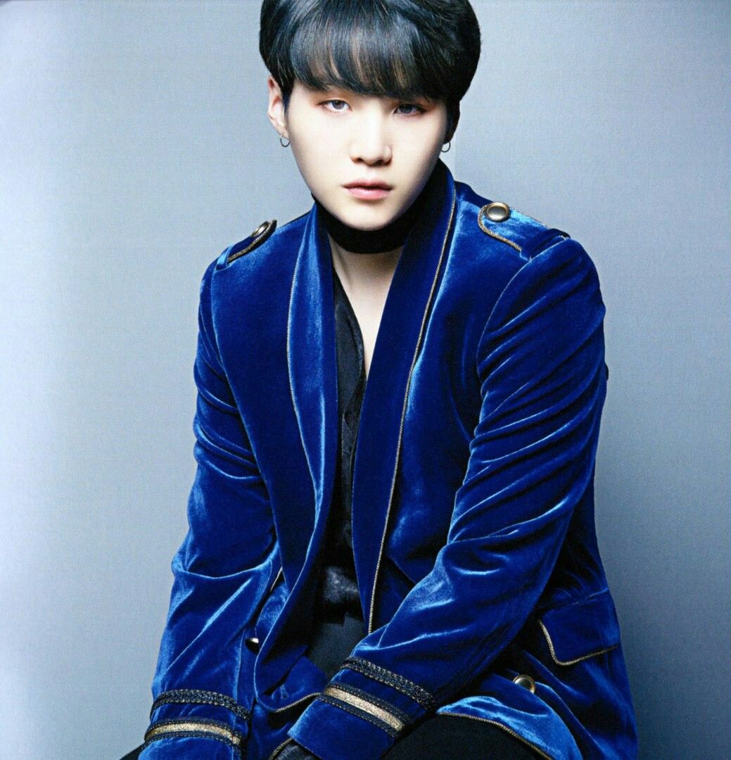 Detail Suga Bts Blood Sweat And Tears Nomer 35