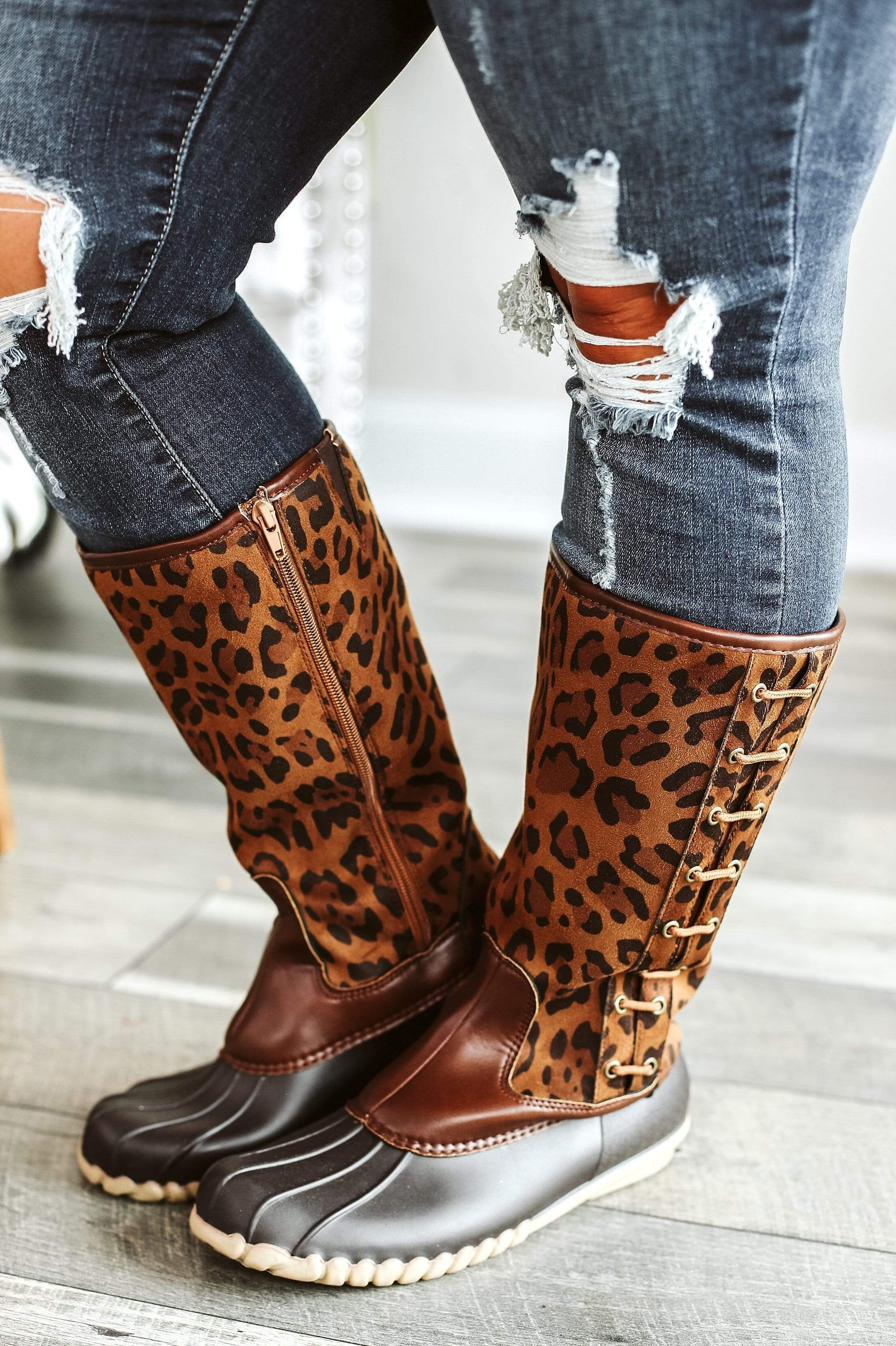 Download Sugar Leopard Duck Boots Nomer 10