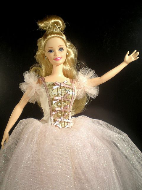 Detail Sugar Plum Fairy Barbie Nomer 21