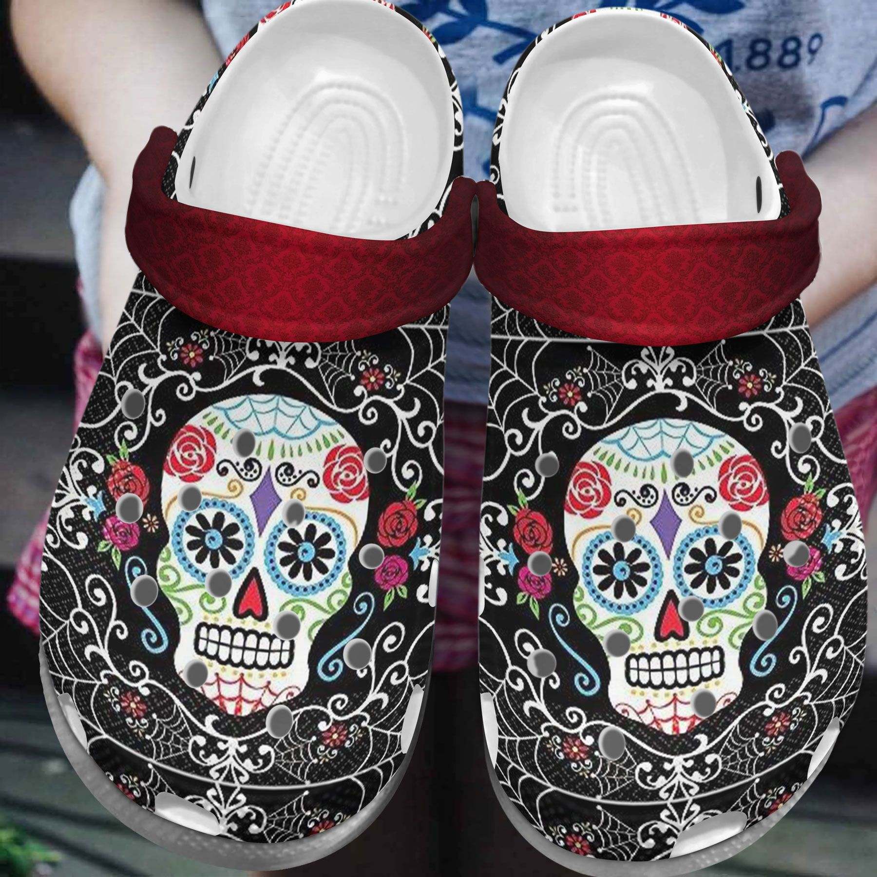 Detail Sugar Skull Crocs Nomer 3