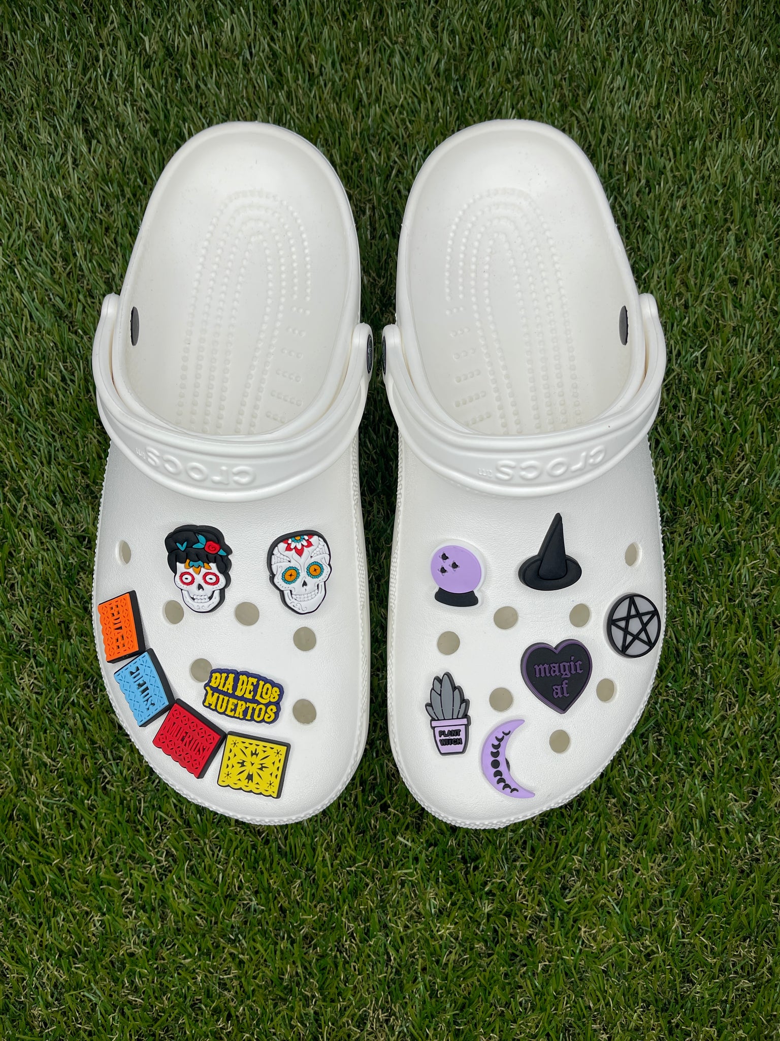 Detail Sugar Skull Crocs Nomer 25