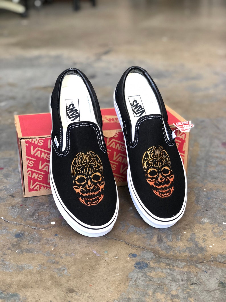 Detail Sugar Skull Vans Nomer 32