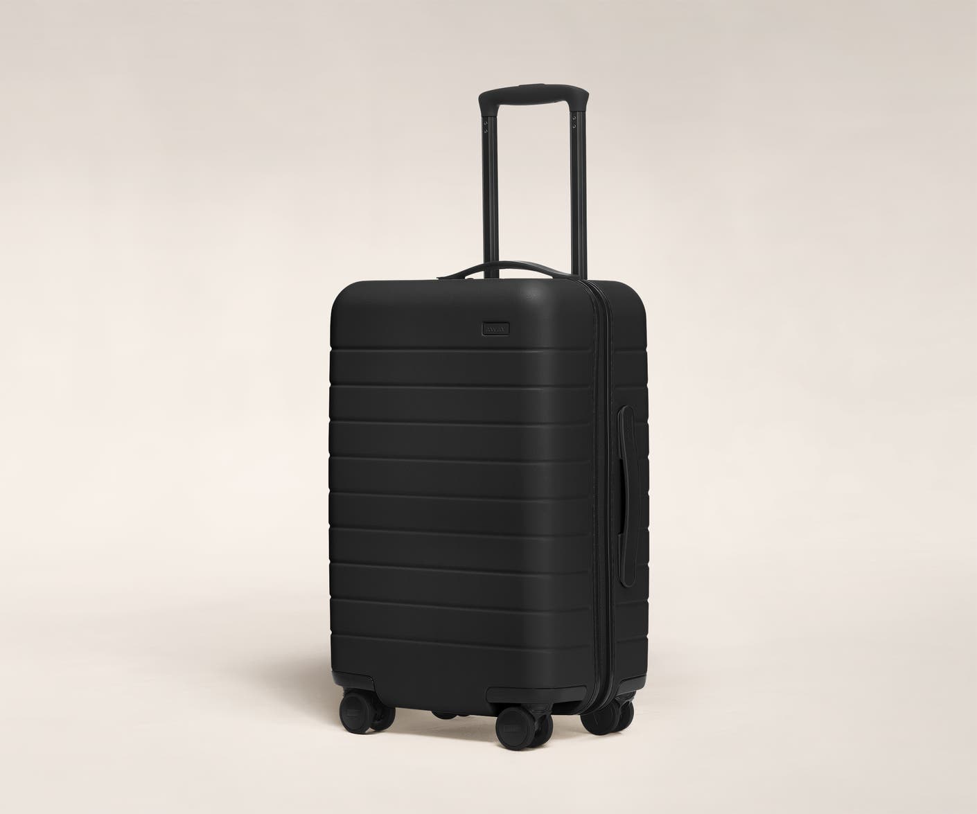 Detail Suitcase Image Nomer 18