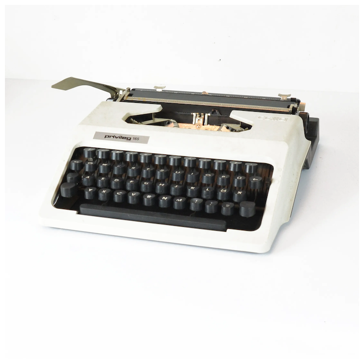 Detail Suitcase Typewriter Nomer 27