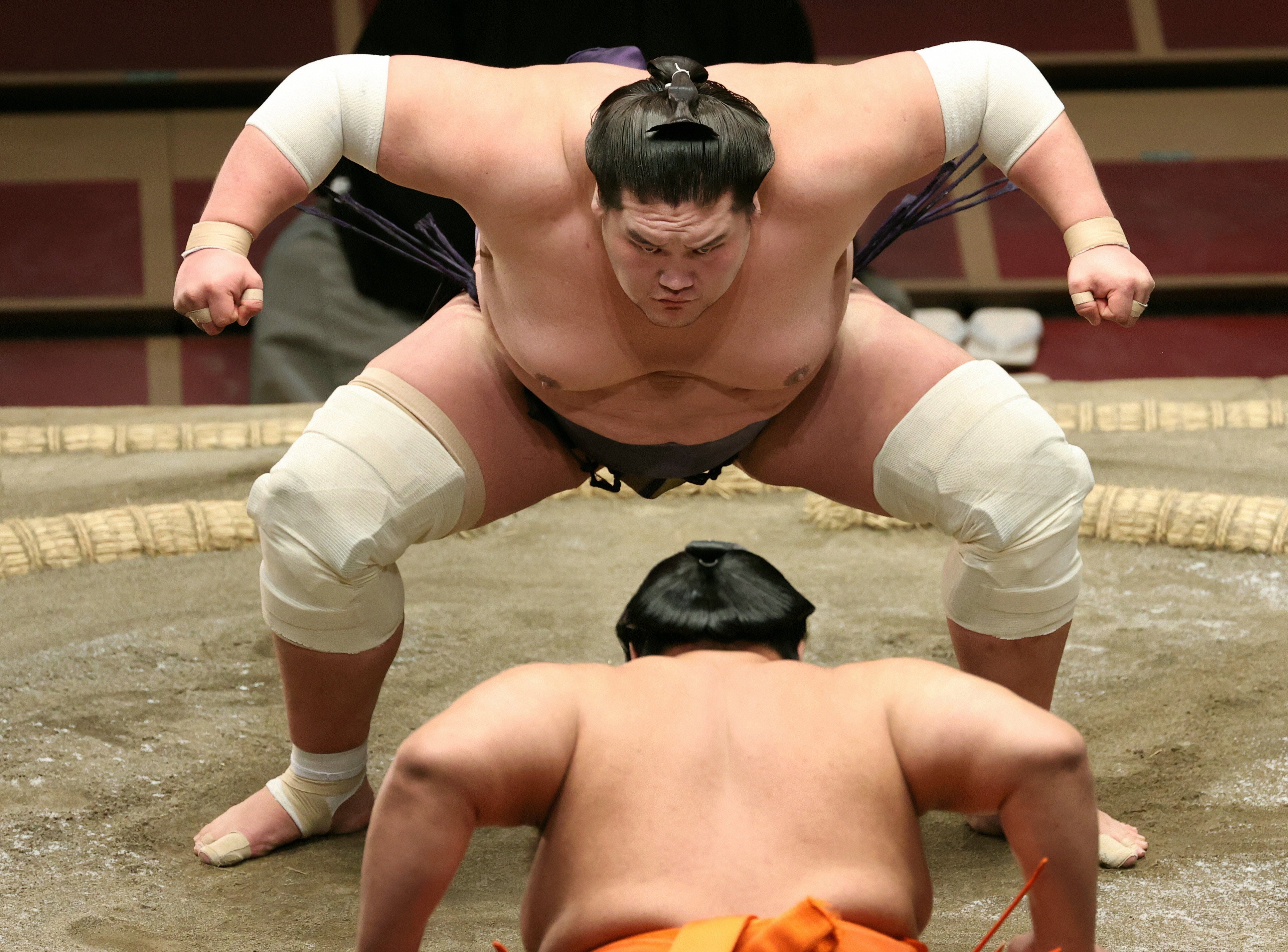 Detail Sumo Wrestler Pic Nomer 14