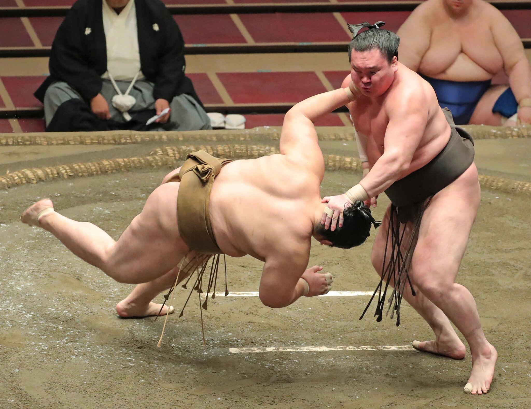 Detail Sumo Wrestler Pic Nomer 10