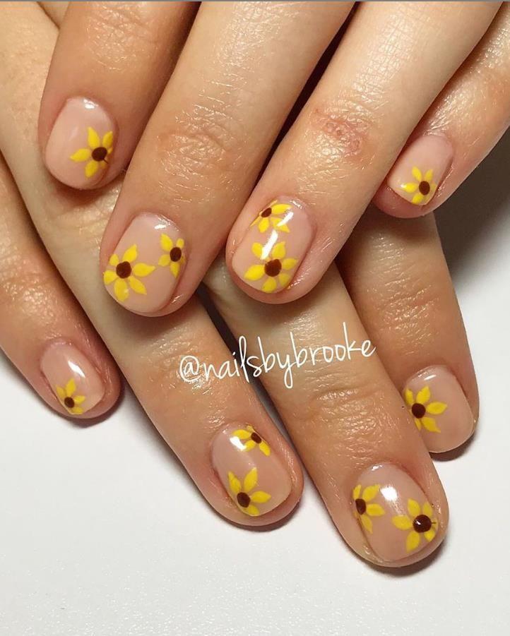 Detail Sunflower Nails Clear Nomer 20