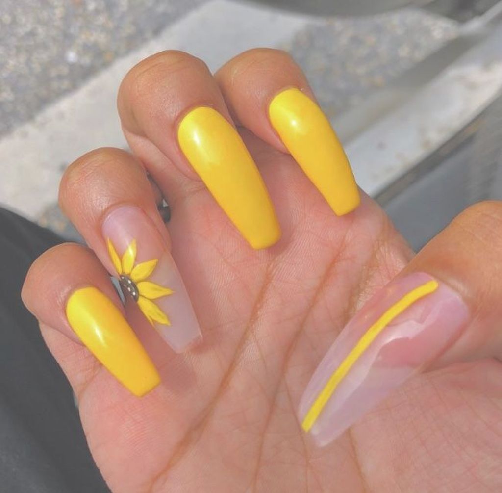 Detail Sunflower Nails Clear Nomer 5