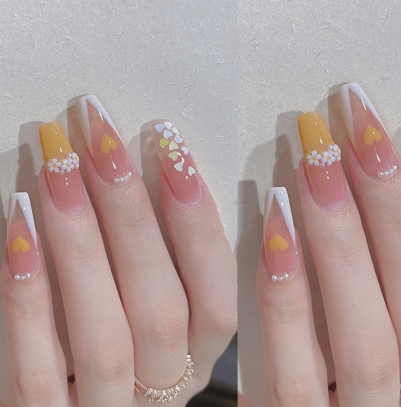 Detail Sunflower Nails Clear Nomer 43