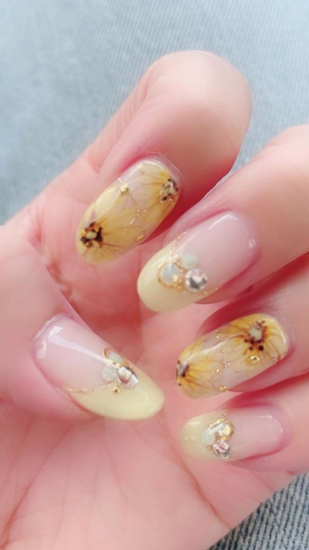 Detail Sunflower Nails Clear Nomer 49