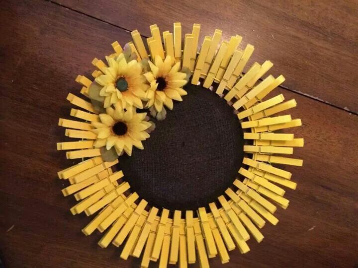 Detail Sunflower Wreath Clothespins Nomer 27