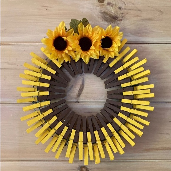 Detail Sunflower Wreath Clothespins Nomer 29