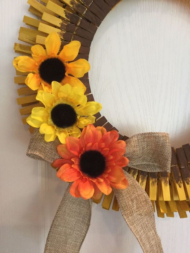 Detail Sunflower Wreath Clothespins Nomer 41