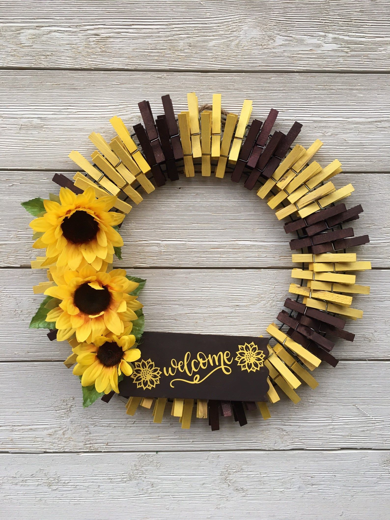 Detail Sunflower Wreath Clothespins Nomer 10