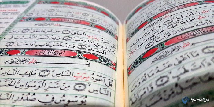 Detail Surat Al Falaq Ayat 4 Nomer 36