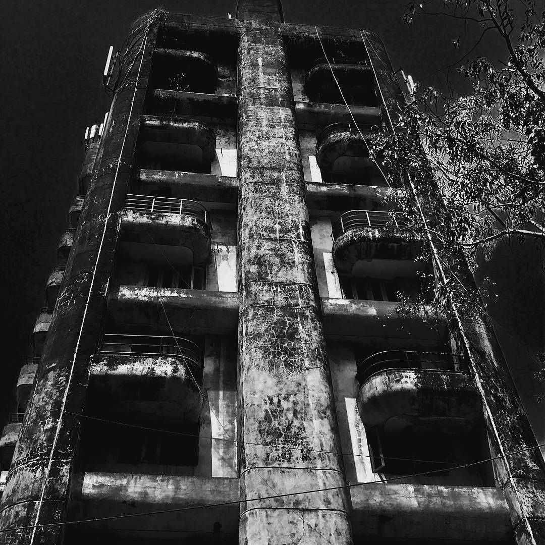 Surat Ghost Building - KibrisPDR