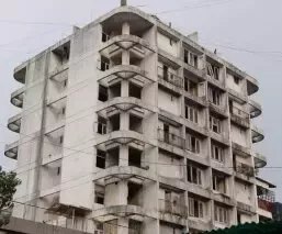 Detail Surat Ghost Building Nomer 33