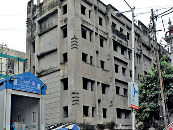 Detail Surat Ghost Building Nomer 45