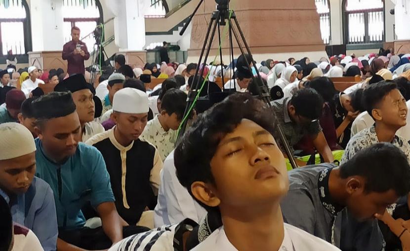 Detail Surat Meminta Perlindungan Allah Nomer 24