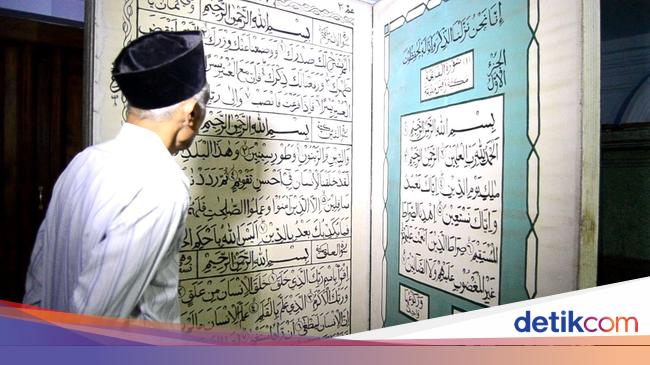 Detail Surat Pertama Kali Diturunkan Nomer 15