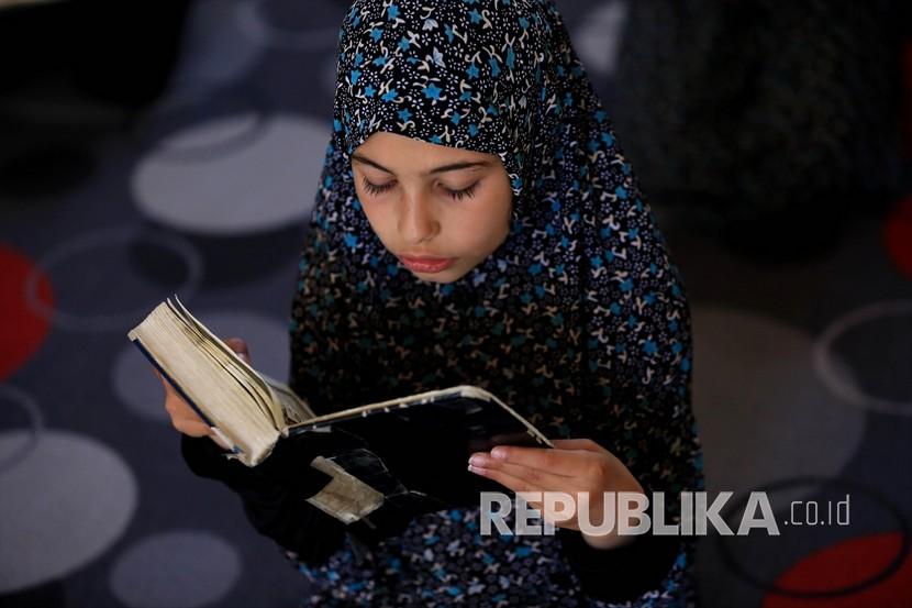 Detail Surat Setelah Al Kahfi Nomer 35