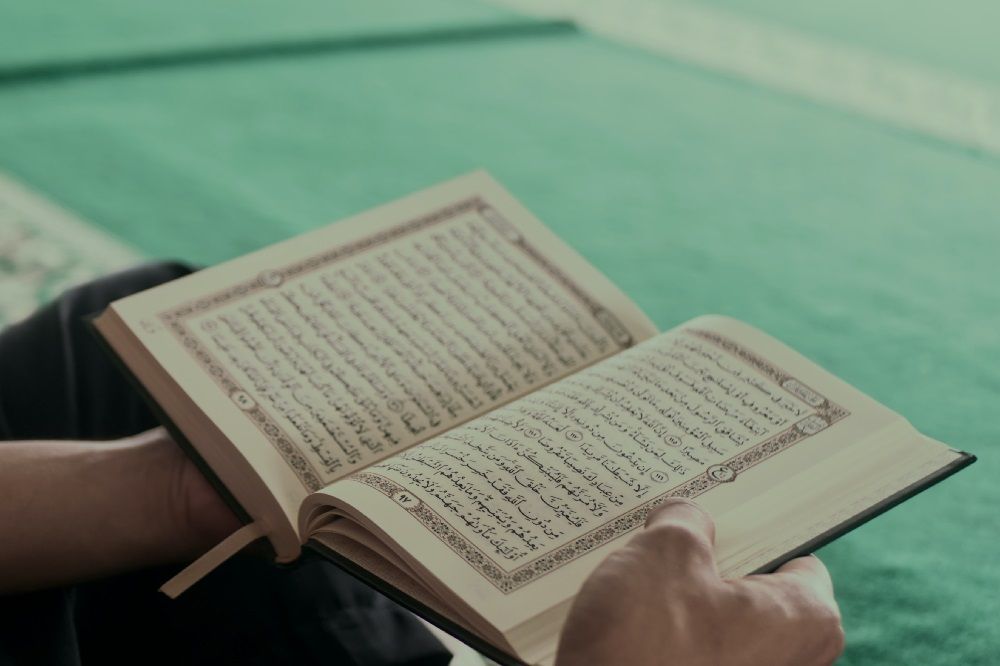Detail Surat Yasin Litequran Nomer 25