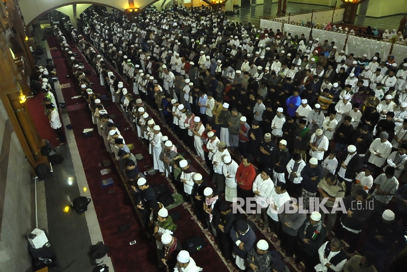 Detail Surat Yg Dibaca Dalam Shalat Lima Waktu Nomer 27