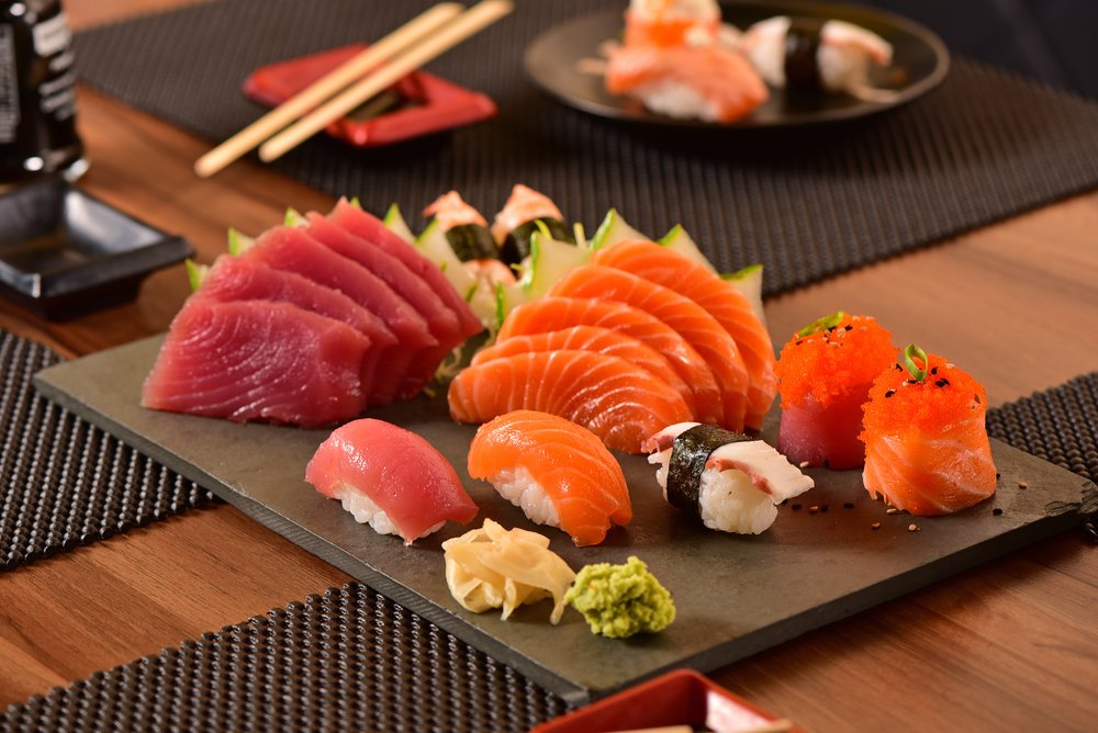 Detail Sushi Dan Sashimi Nomer 2