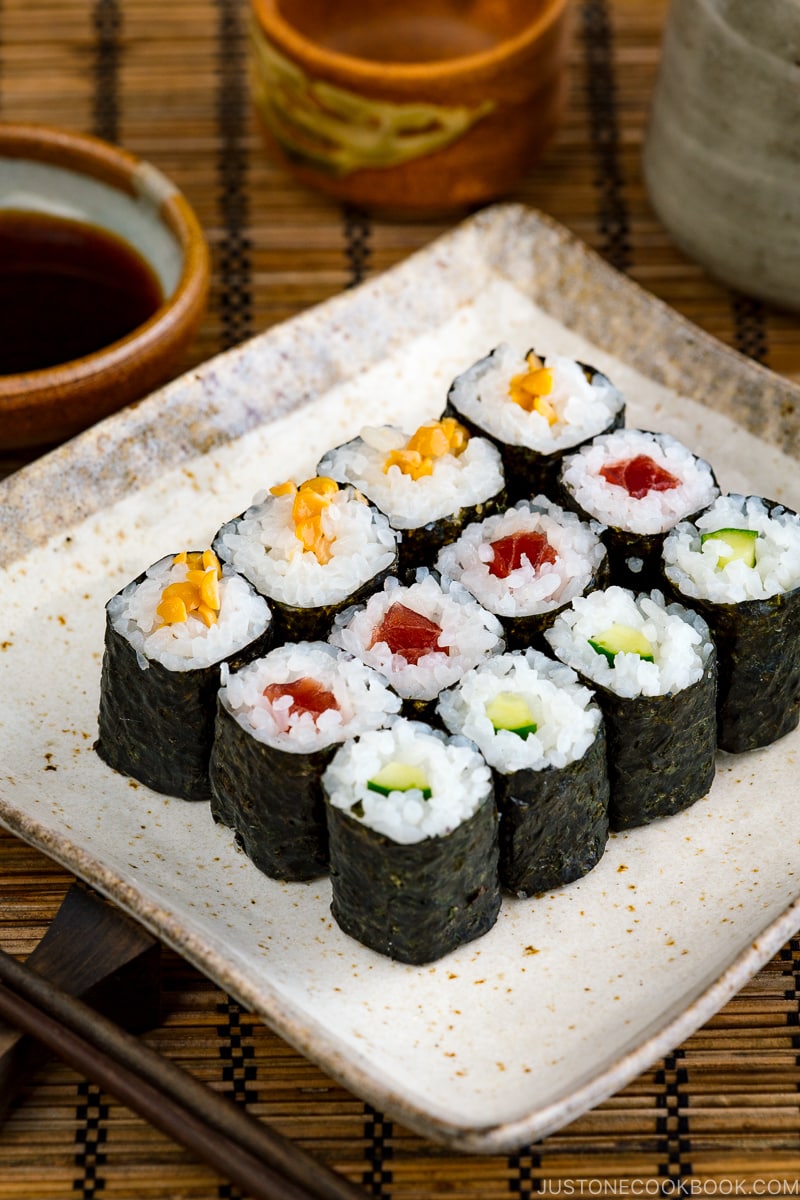 Detail Sushi Food Image Nomer 10