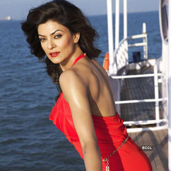 Detail Sushmita Sen Hot Nomer 16