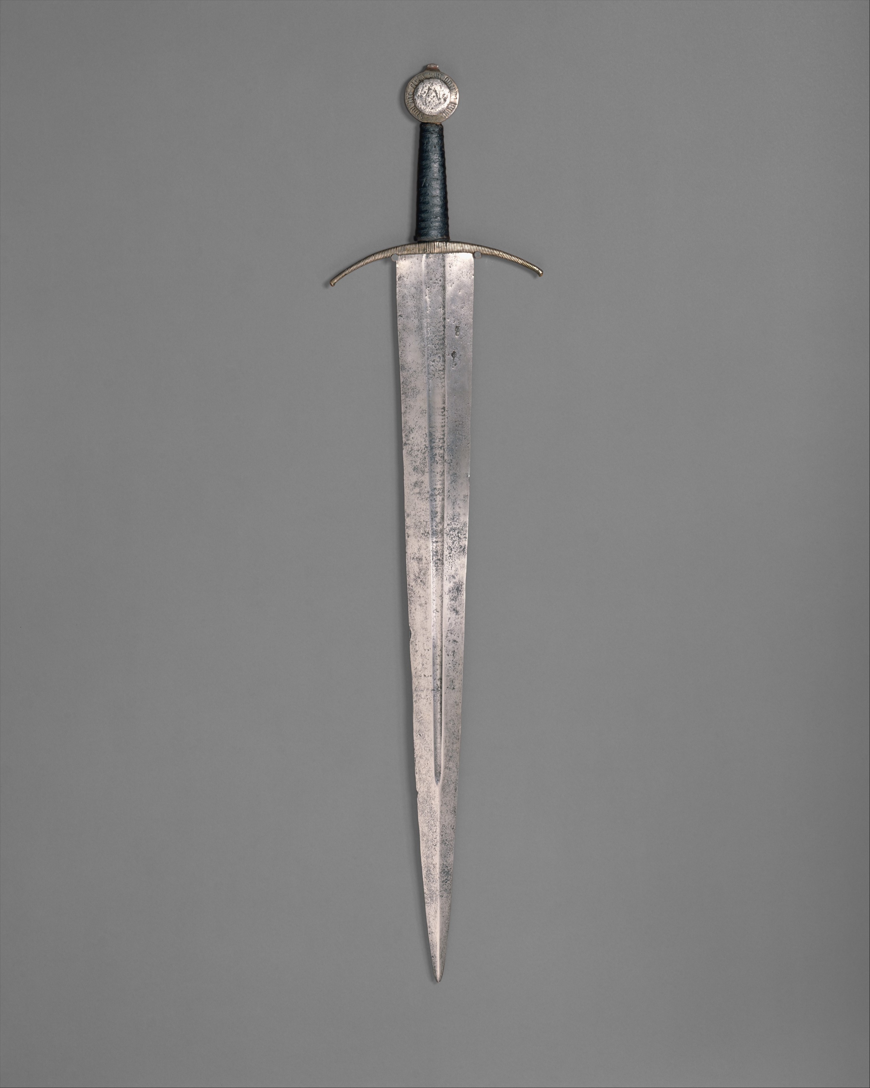 Detail Sword Image Nomer 11