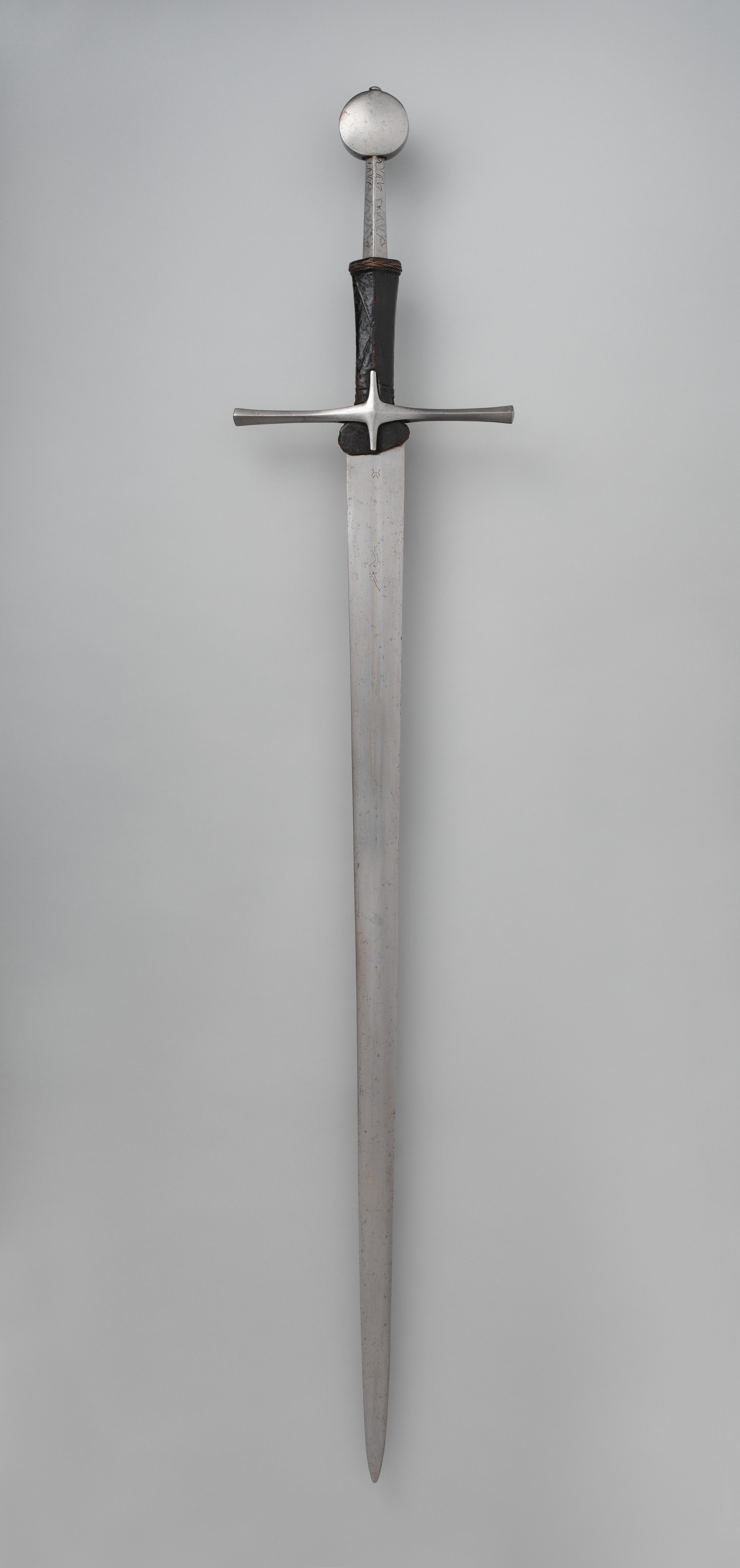 Detail Sword Image Nomer 6