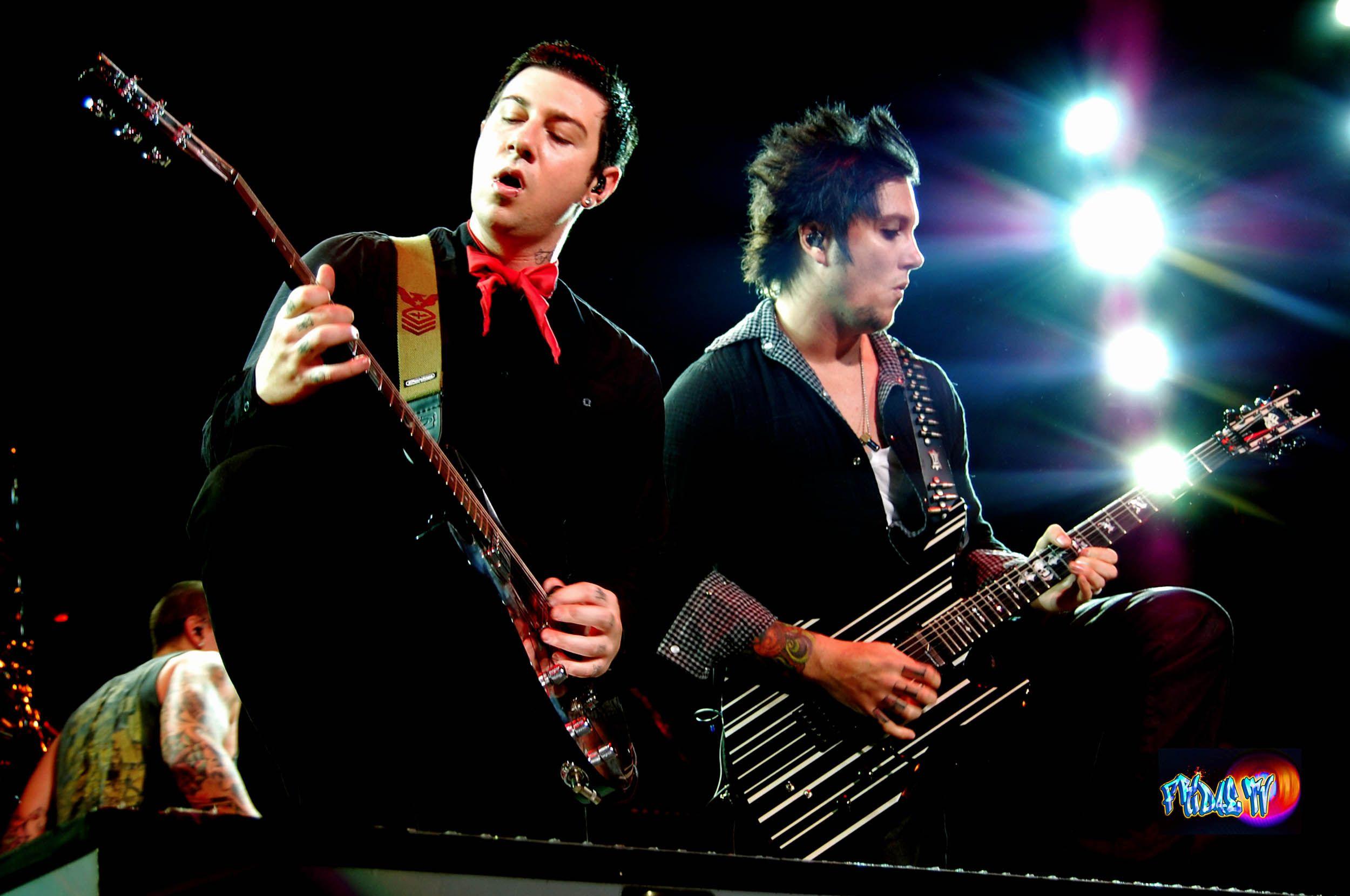 Detail Synyster Gates And Zacky Vengeance Wallpaper Nomer 3