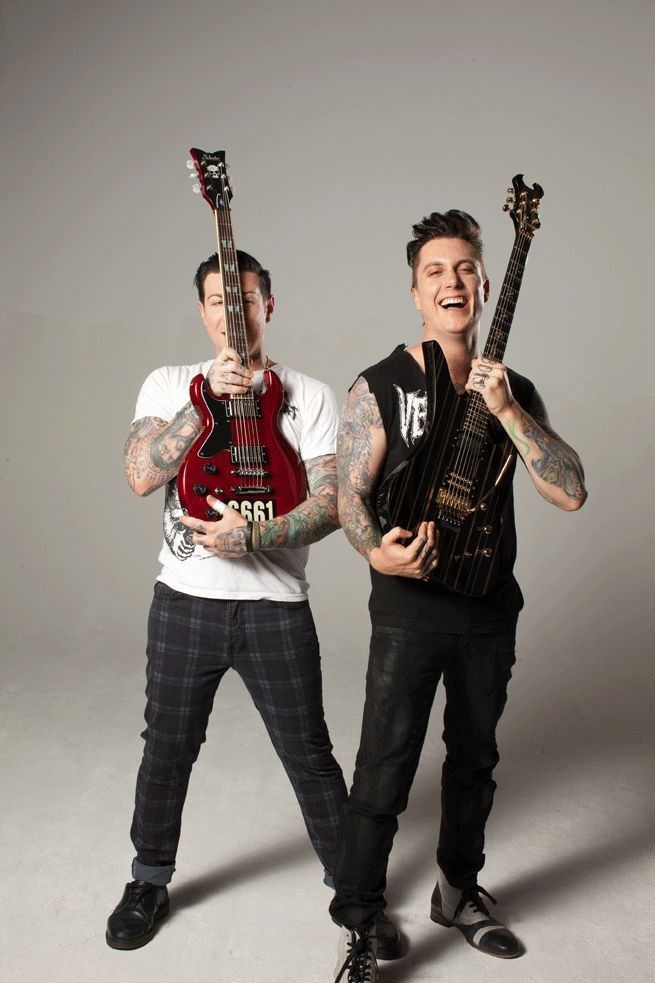 Detail Synyster Gates And Zacky Vengeance Wallpaper Nomer 4