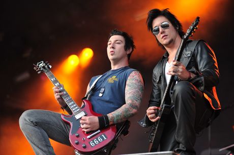 Detail Synyster Gates And Zacky Vengeance Wallpaper Nomer 26